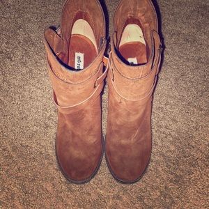 BOOTIES FOR SALE ‼️‼️